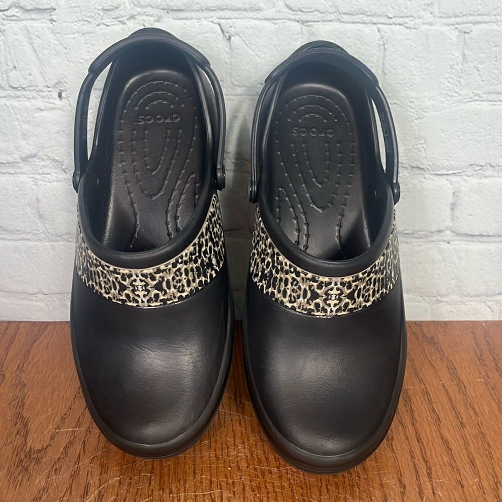 Crocs Women’s Slip On 10876 Clogs Closed Toe Closed Back Slip Resistant Black 8